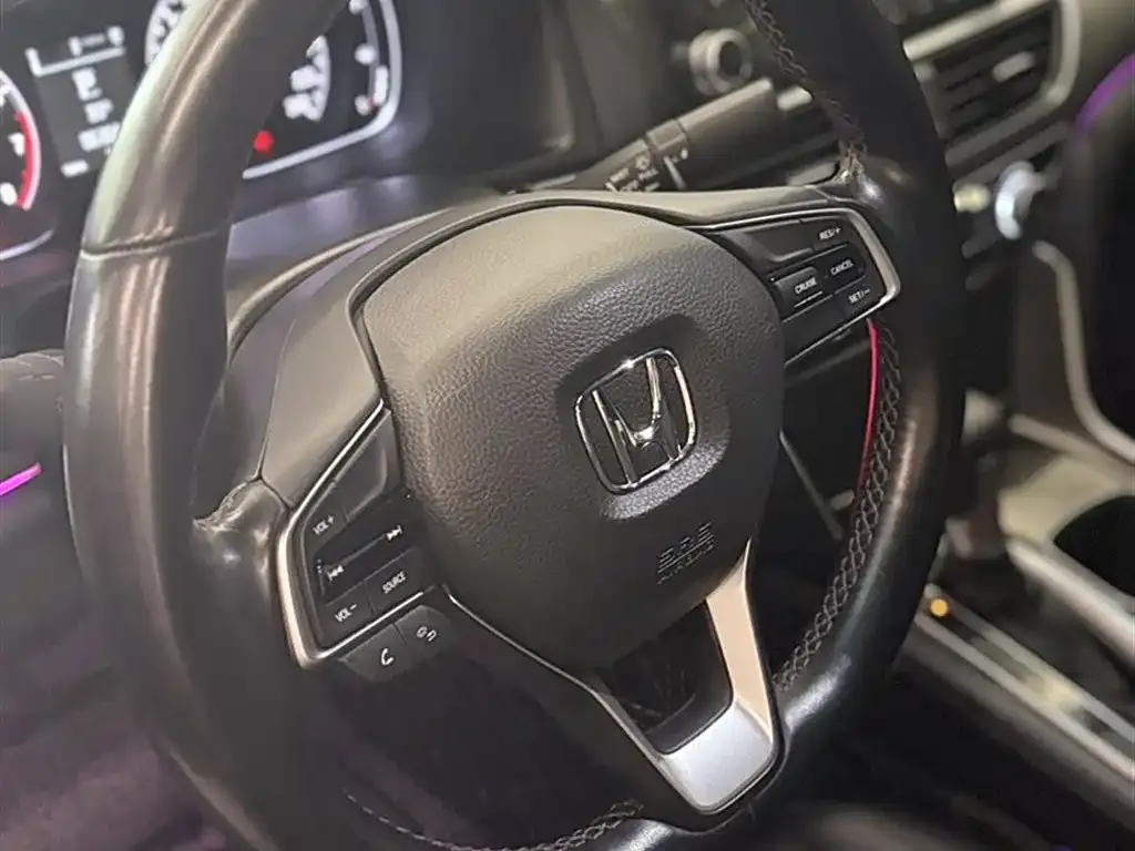 Honda Accord — фото 3