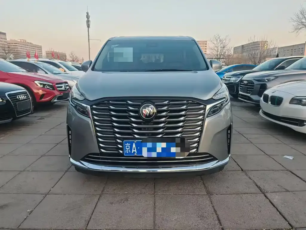 Buick GL8 2023 из CN, фото 7