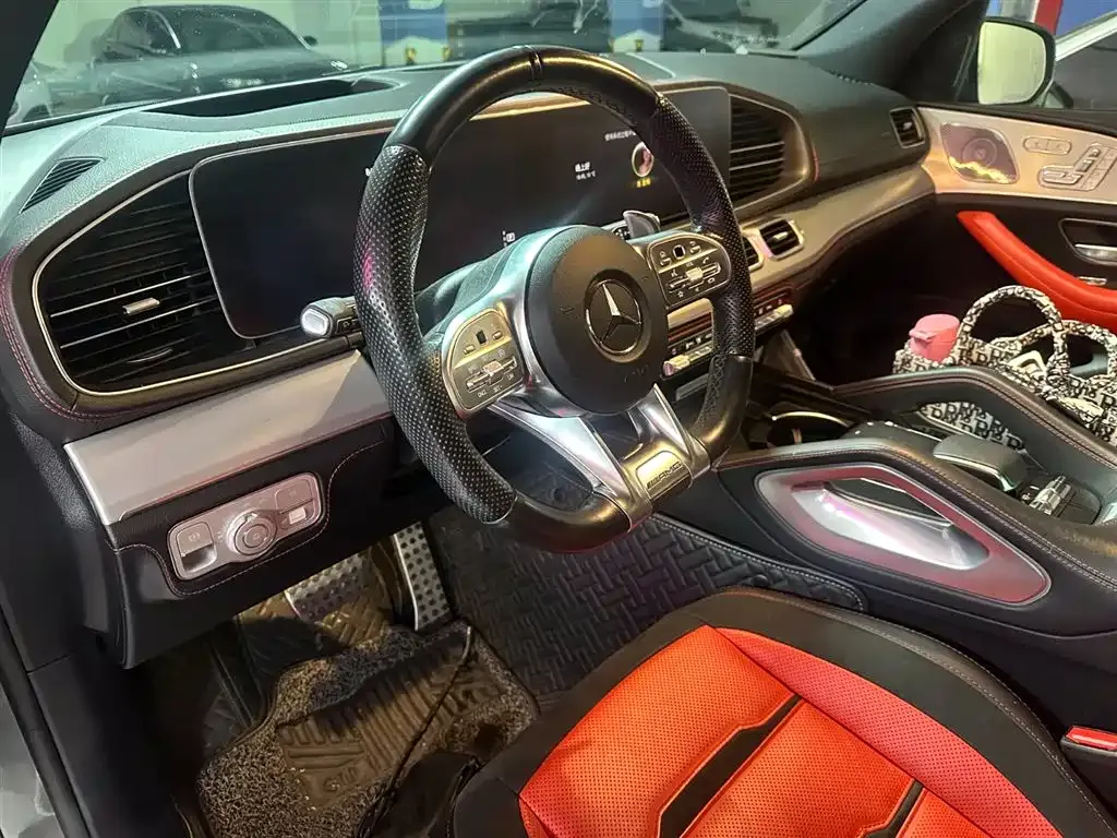 Mercedes-Benz GLE AMG — фото 3