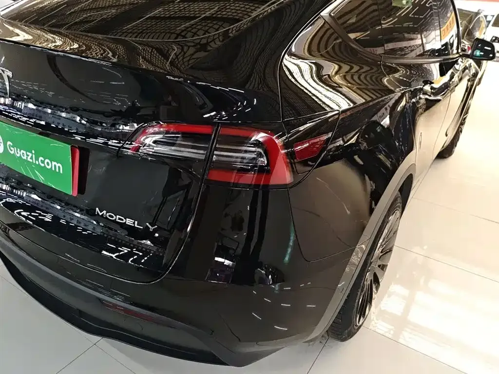 Tesla Model Y 2022 из CN, фото 8