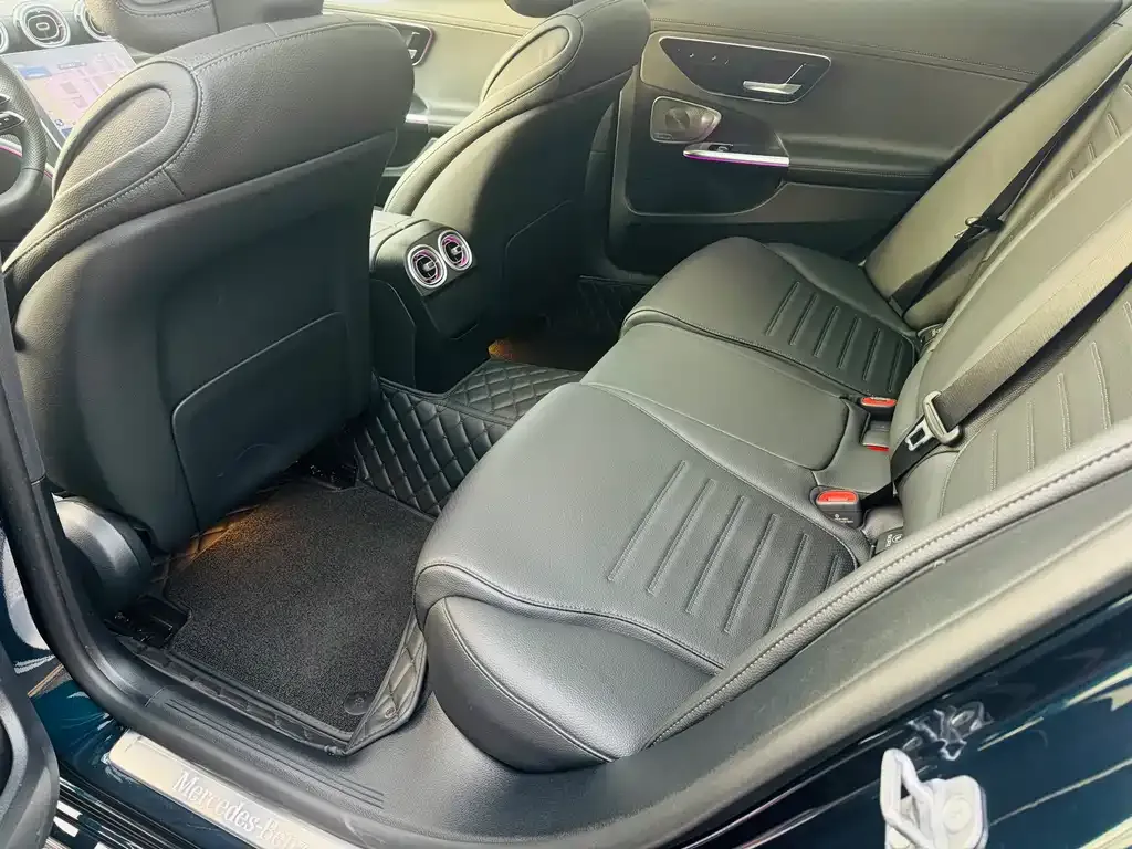 Mercedes-Benz C-Class 2024 из CN, фото 7