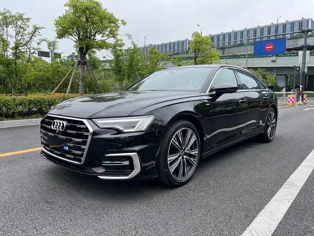 Audi A6L 2025 из CN, фото 1