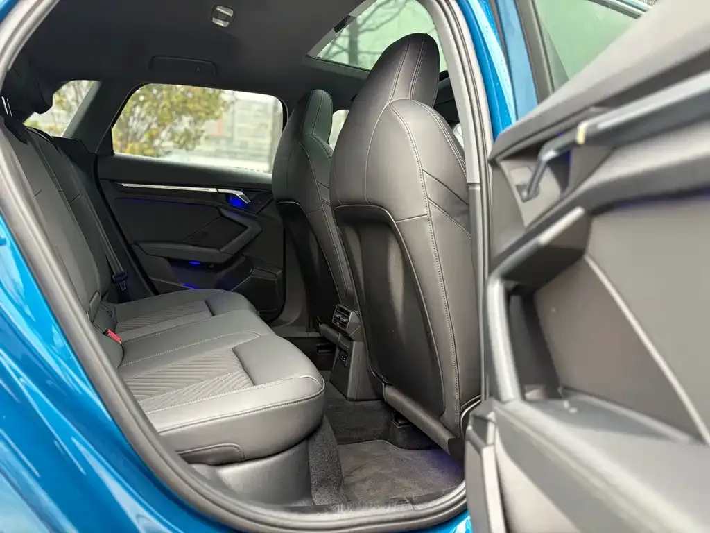 Audi A3 2021 из CN, фото 3