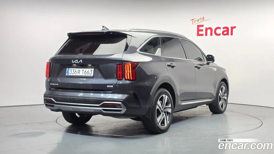 Kia Sorento — фото 3