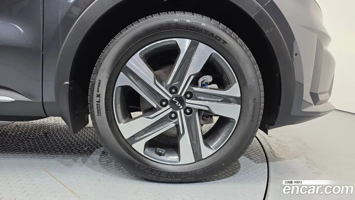 Kia Sorento — фото 5
