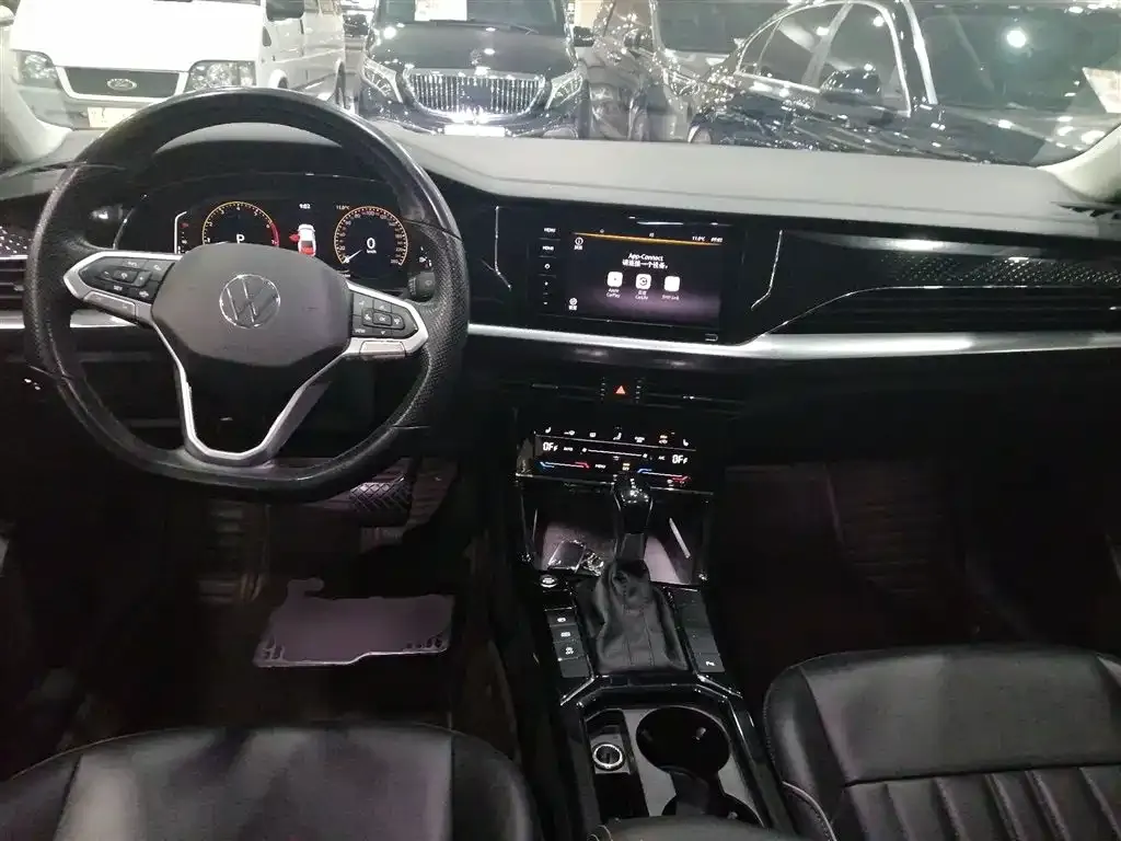 Volkswagen Passat 2022 из CN, фото 9