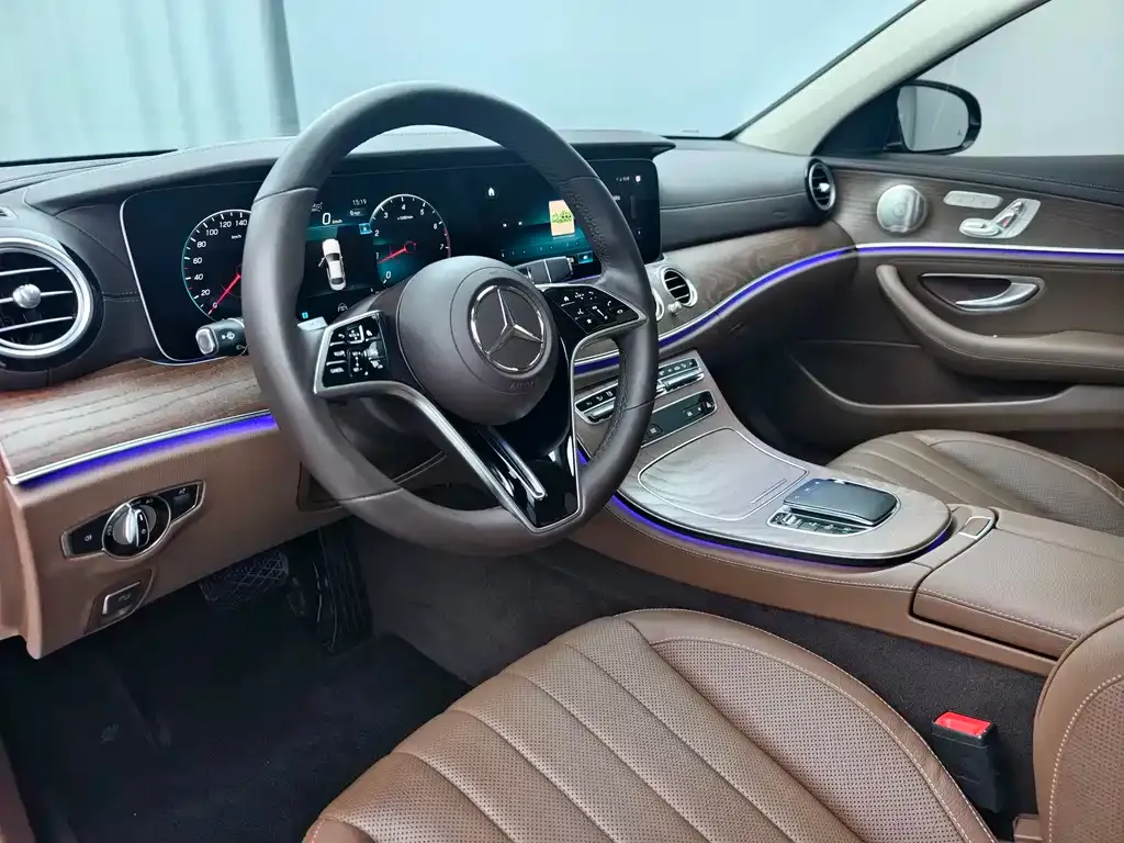 Mercedes-Benz E-Class 2022 из CN, фото 8