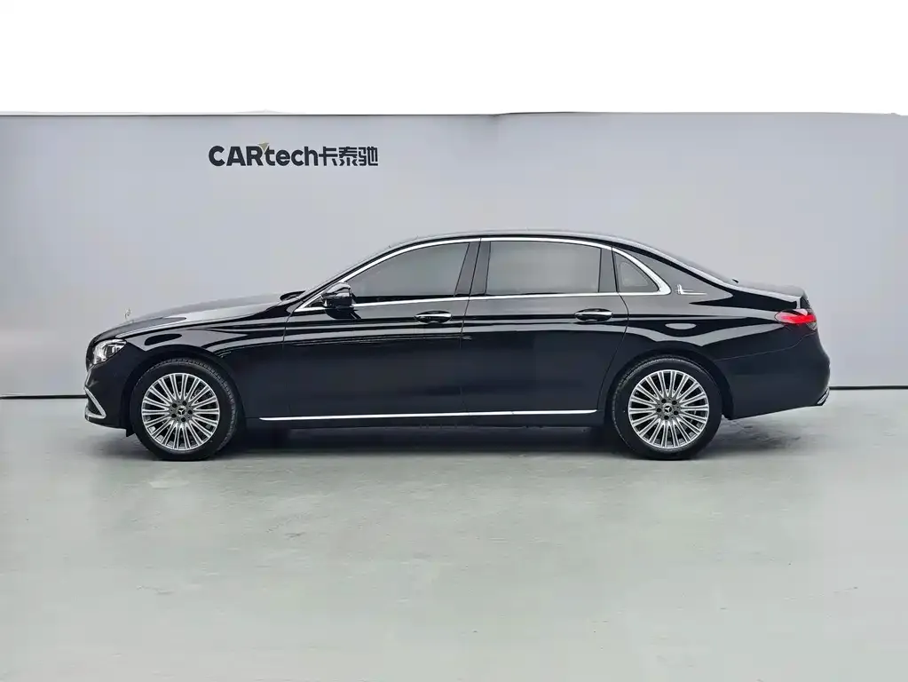 Mercedes-Benz E-Class 2022 из CN, фото 2