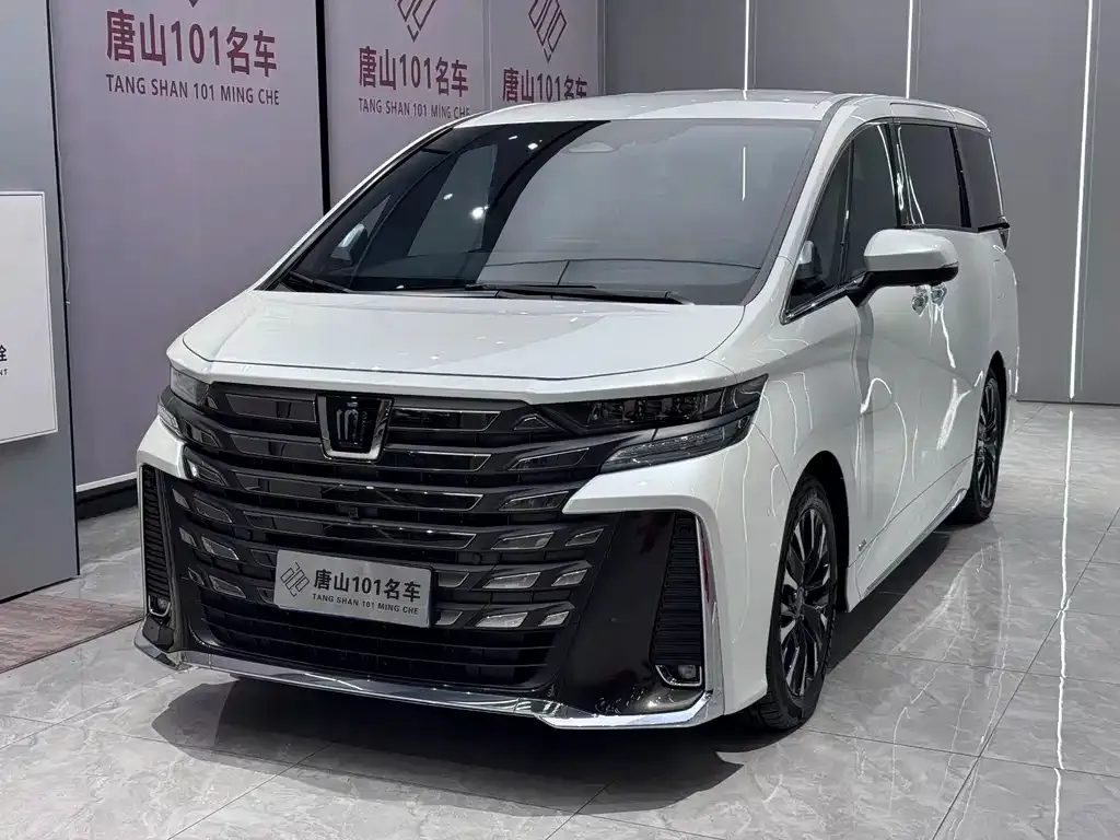 Toyota Vellfire 2024 из CN, фото 1