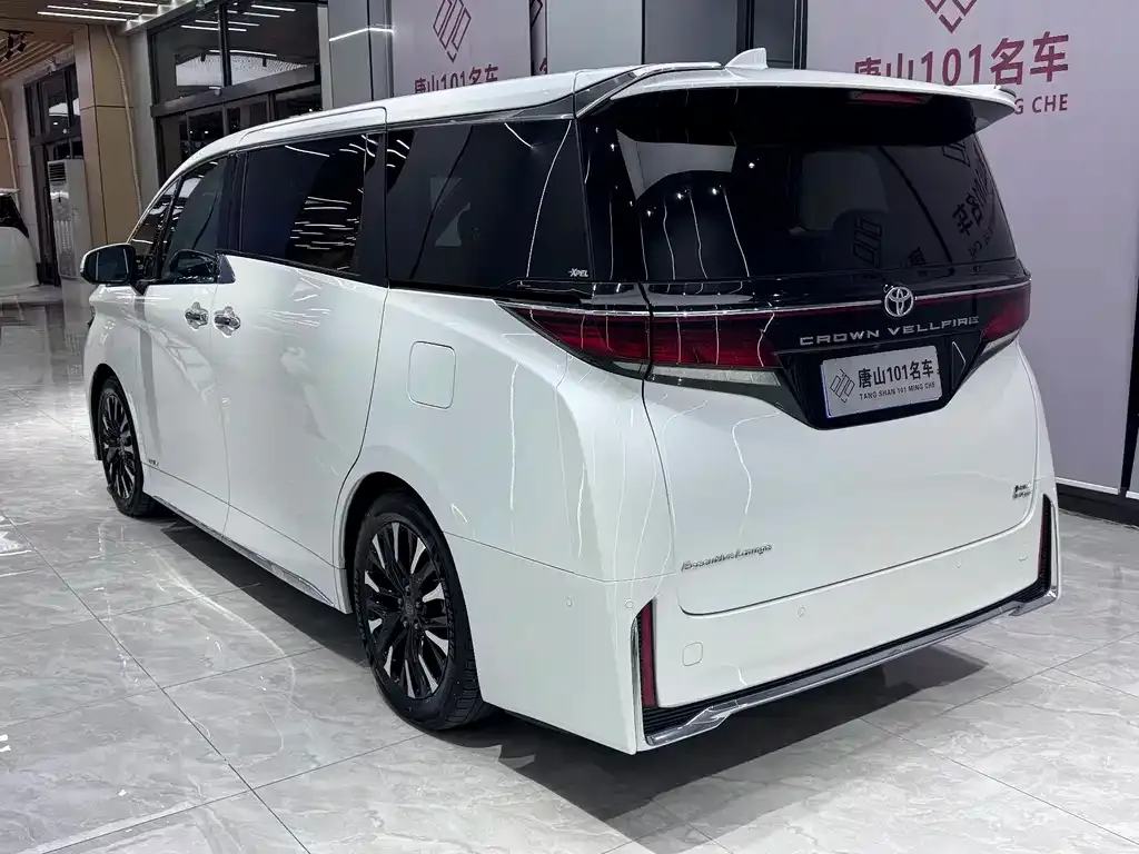 Toyota Vellfire 2024 из CN, фото 5