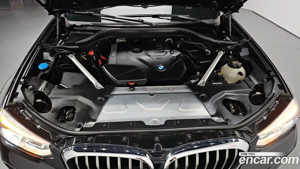 BMW X4 2021 из KR, фото 8