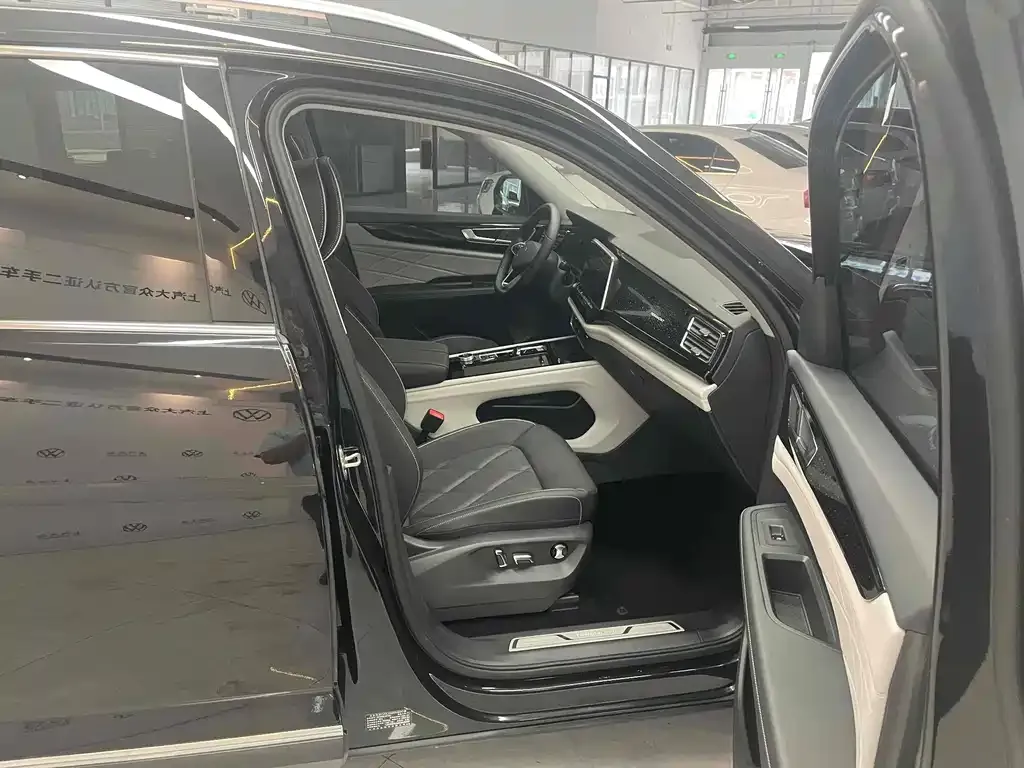Volkswagen Teramont 2024 из CN, фото 3