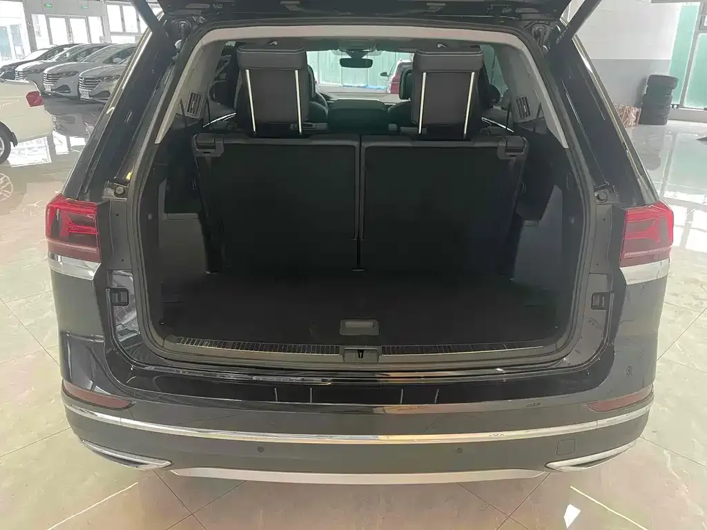 Volkswagen Teramont 2024 из CN, фото 9