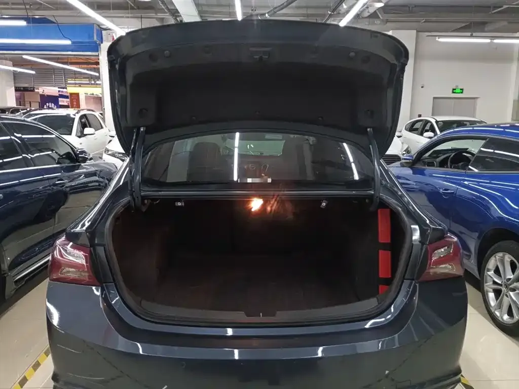 Chevrolet Malibu XL 2021 из CN, фото 10