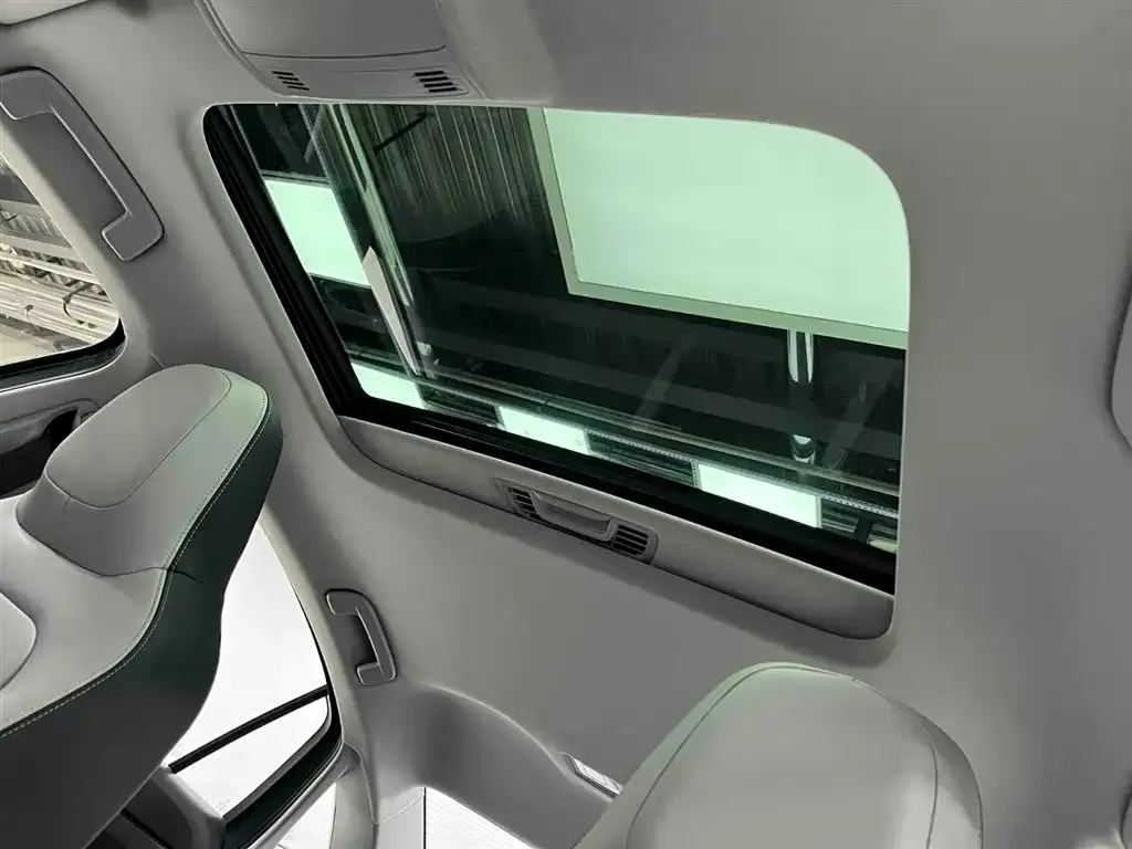Volkswagen Lavida 2023 из CN, фото 3