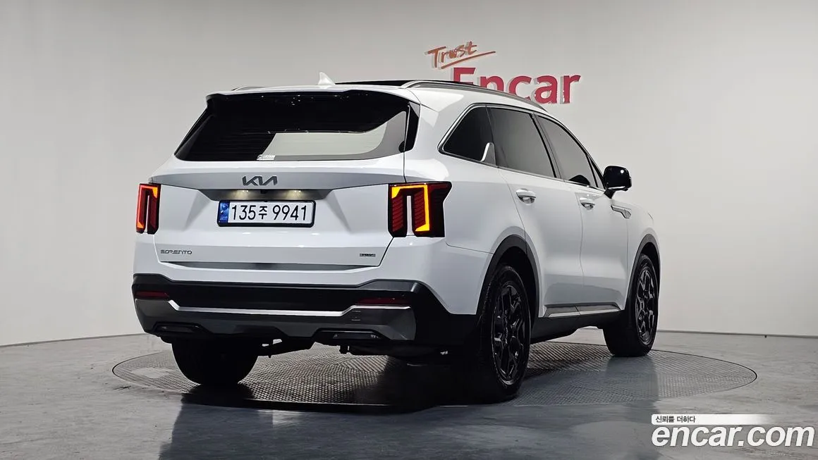 Kia Sorento — фото 2