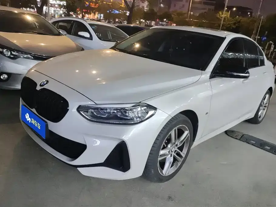 BMW 1 Series — фото 1