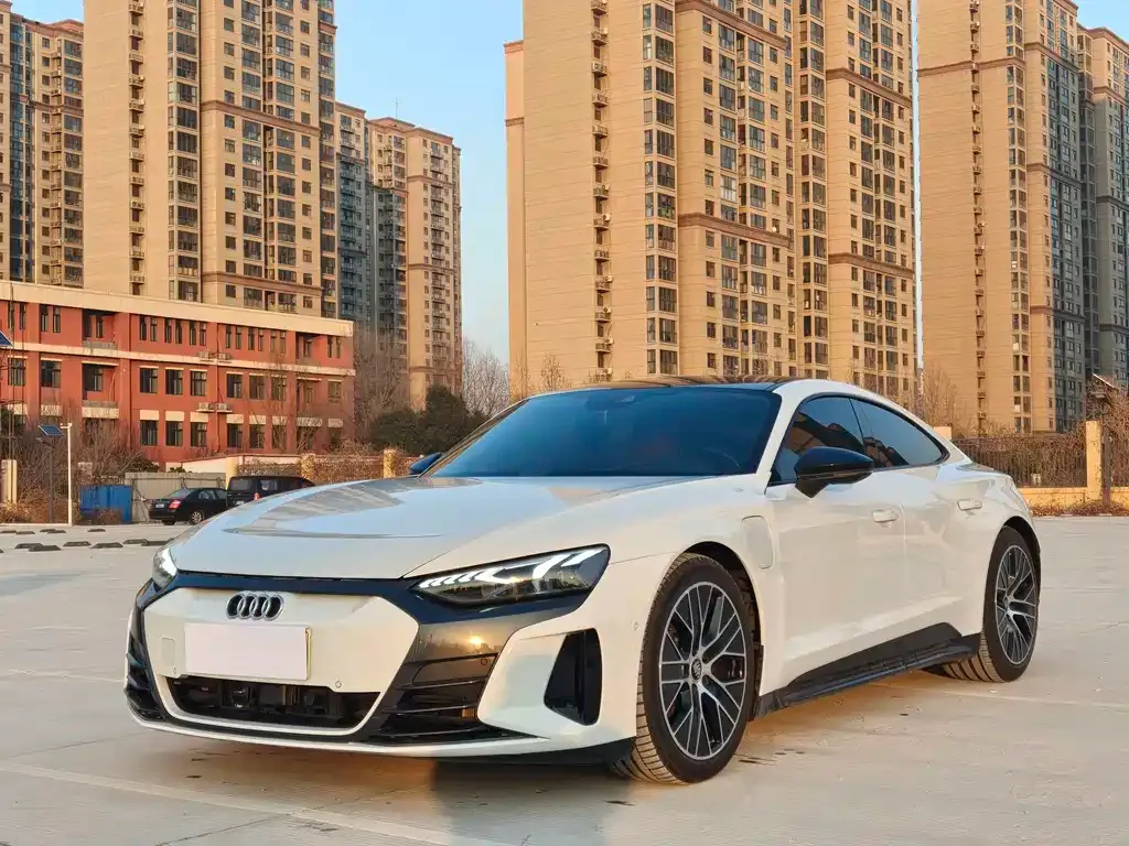 Audi RS e-tron GT 2024 из CN, фото 1