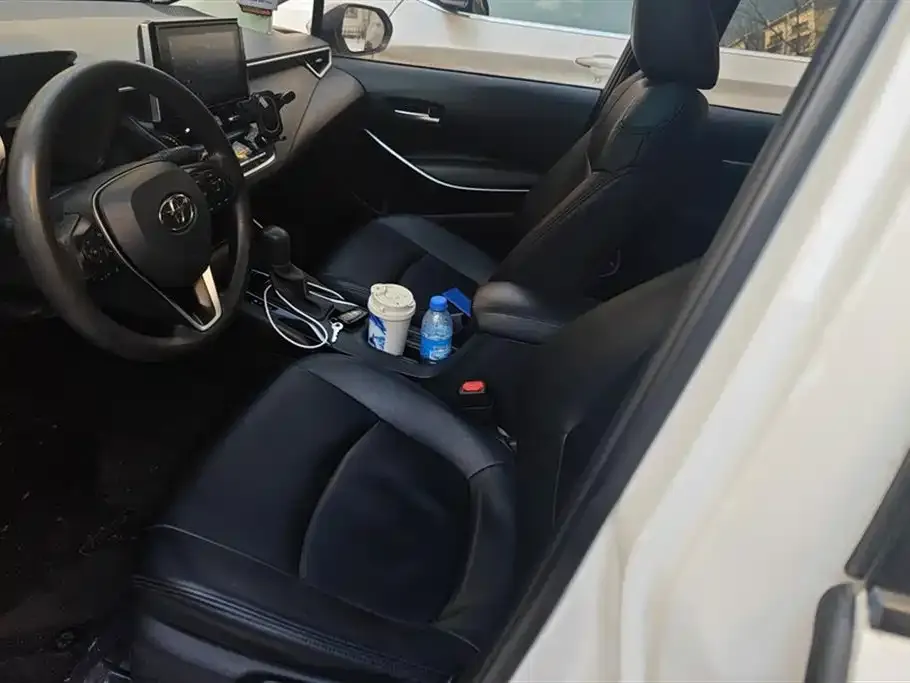 Toyota Corolla 2022 из CN, фото 2