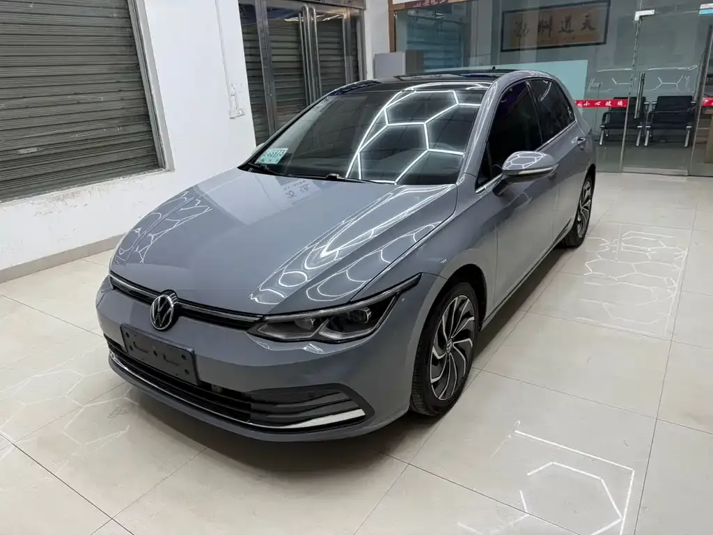 Volkswagen Golf 2021 из CN, фото 1