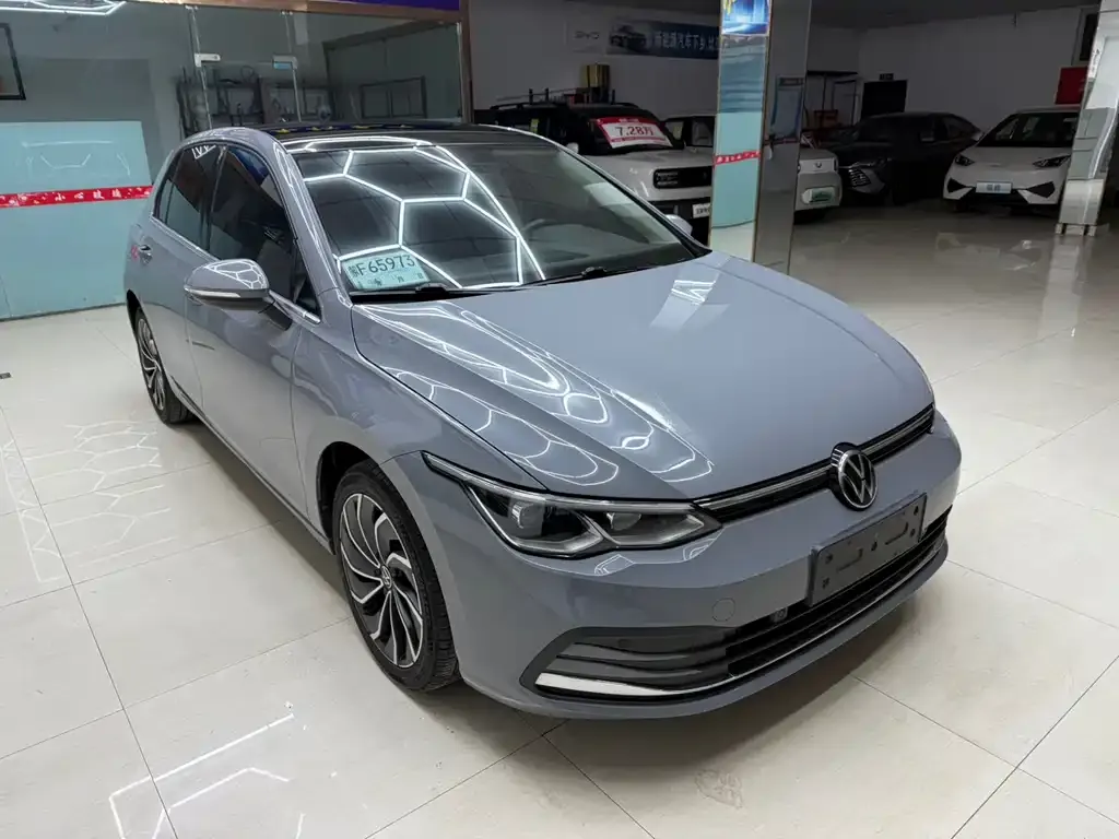Volkswagen Golf 2021 из CN, фото 3
