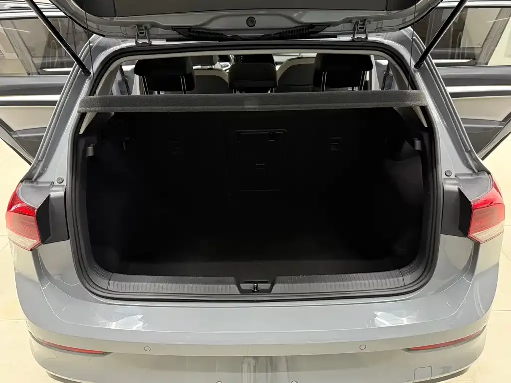 Volkswagen Golf 2021 из CN, фото 9