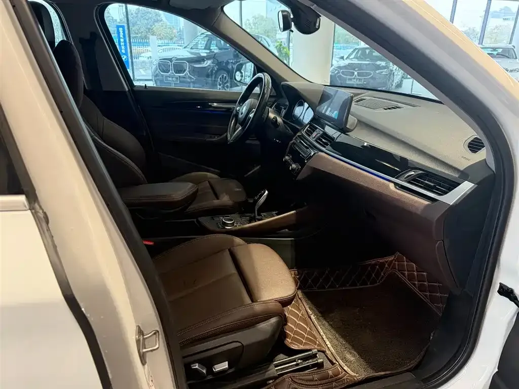 BMW X1 2022 из CN, фото 3