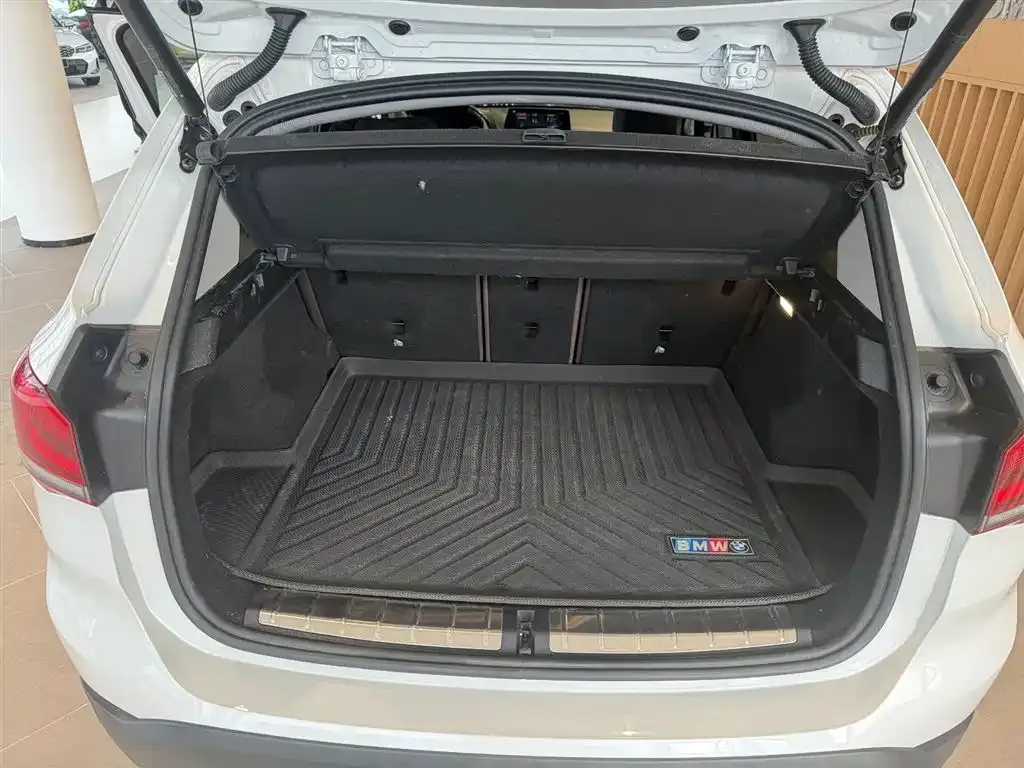 BMW X1 2022 из CN, фото 10