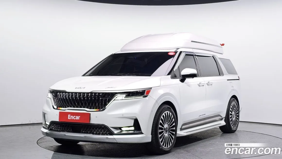Kia Carnival — фото 1