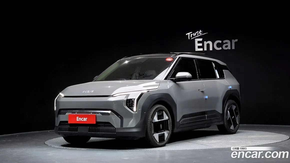 Kia EV3 — фото 1