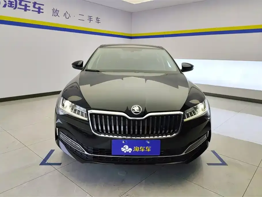 Skoda Superb 2024 из CN, фото 2