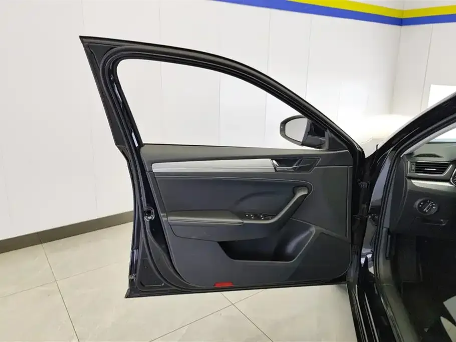 Skoda Superb 2024 из CN, фото 7