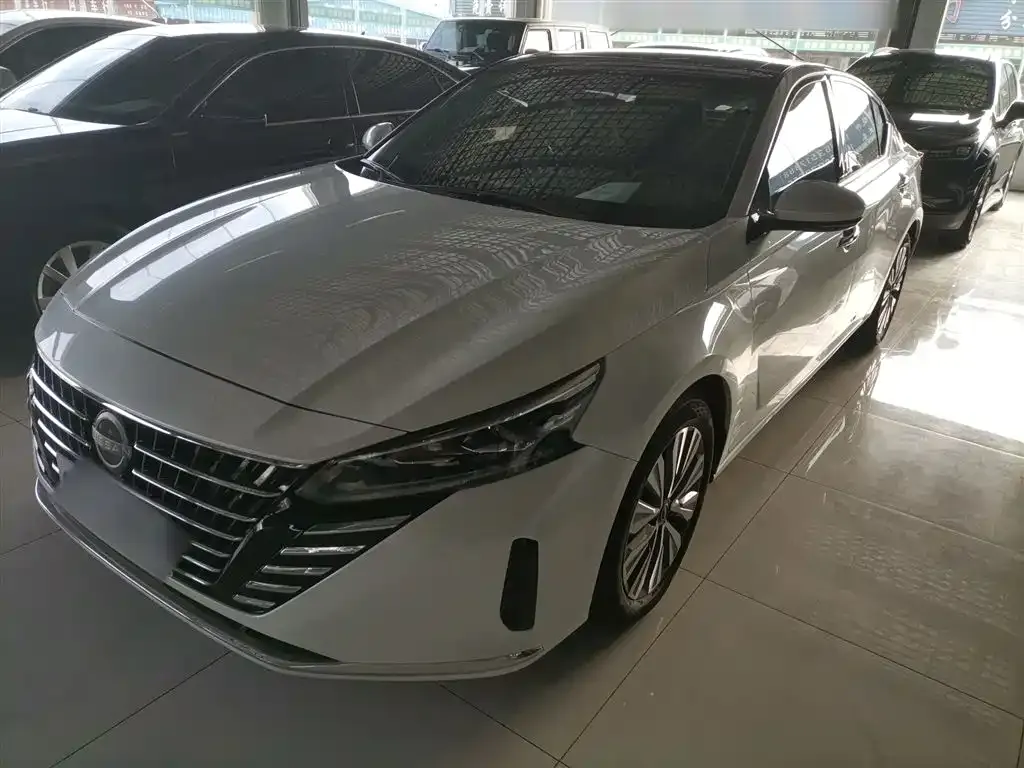 Nissan Teana 2023 из CN, фото 2