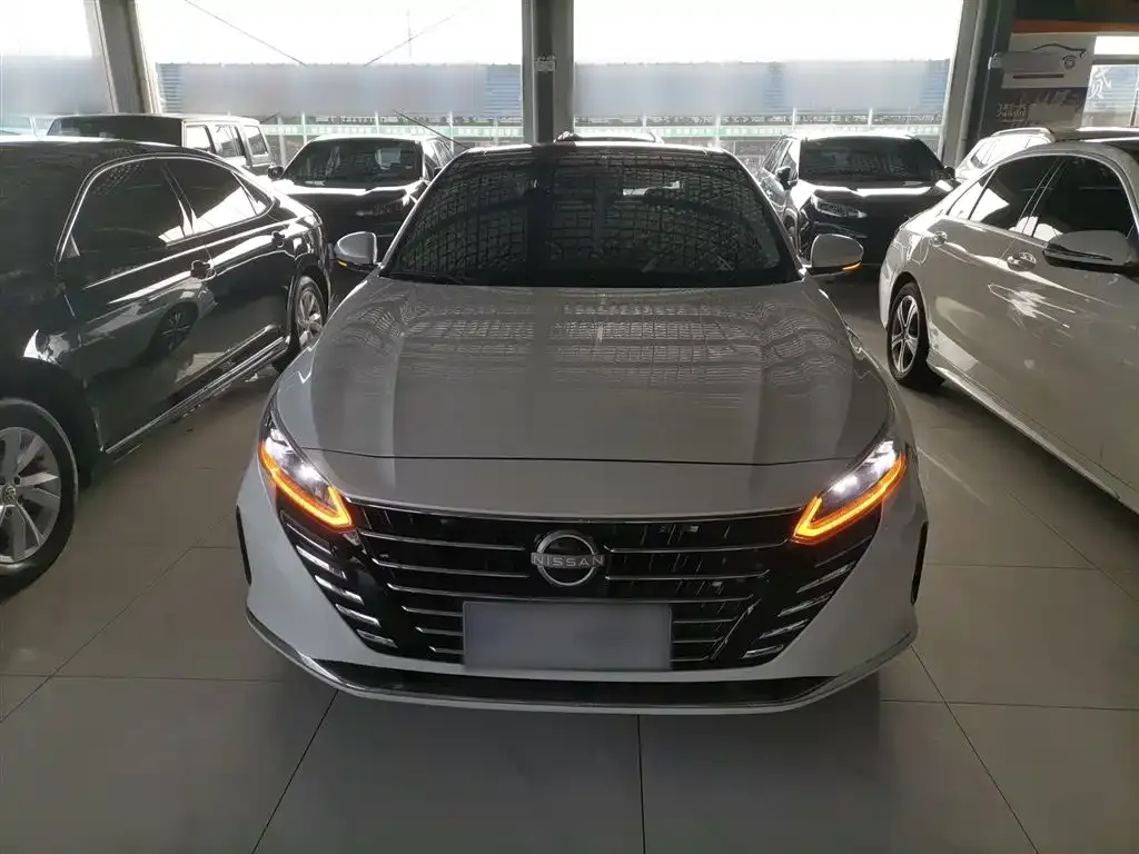 Nissan Teana 2023 из CN, фото 3