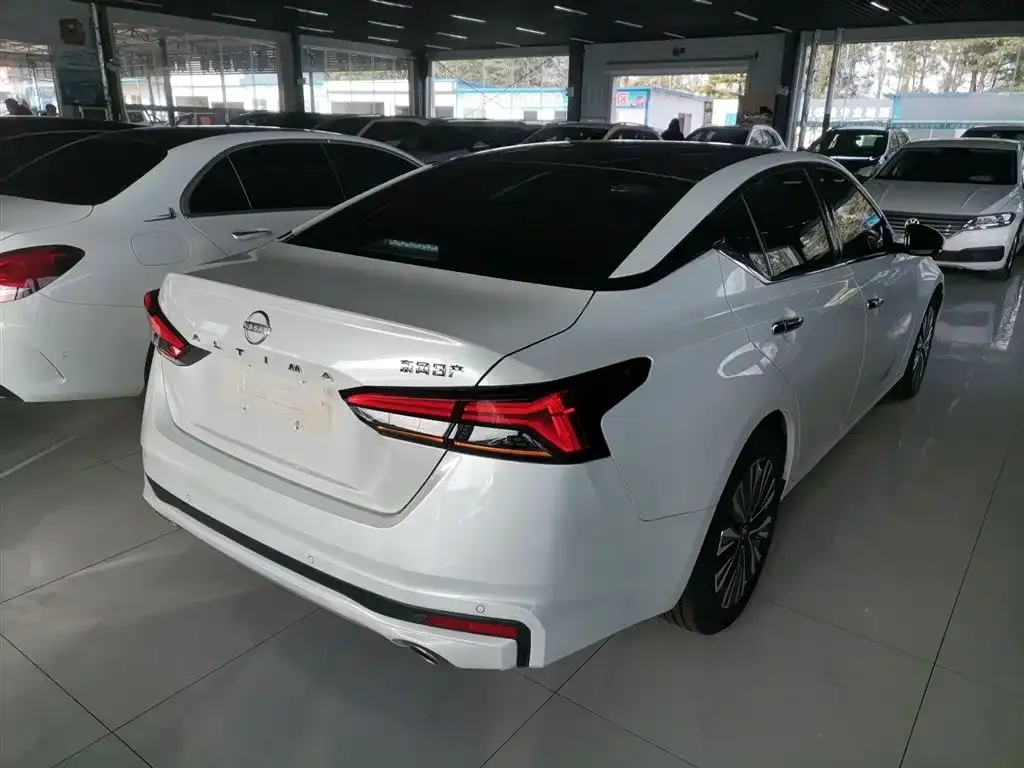 Nissan Teana 2023 из CN, фото 7