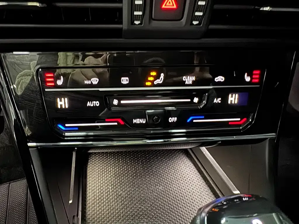 Volkswagen Passat 2022 из CN, фото 9