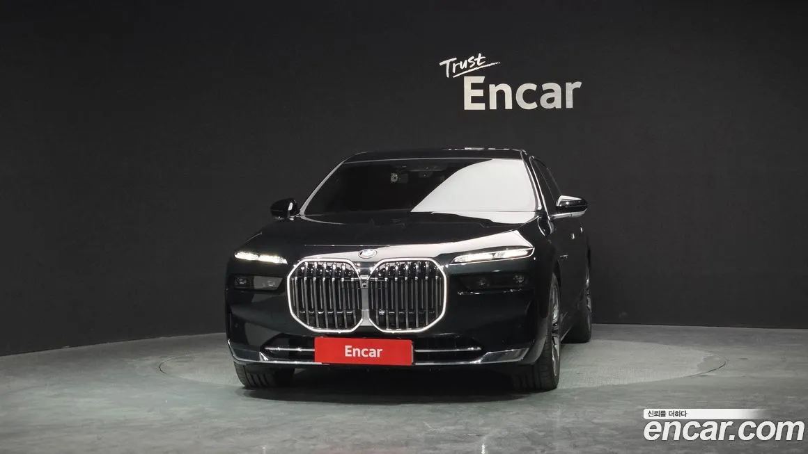 BMW 7-Series 2023 из KR, фото 3