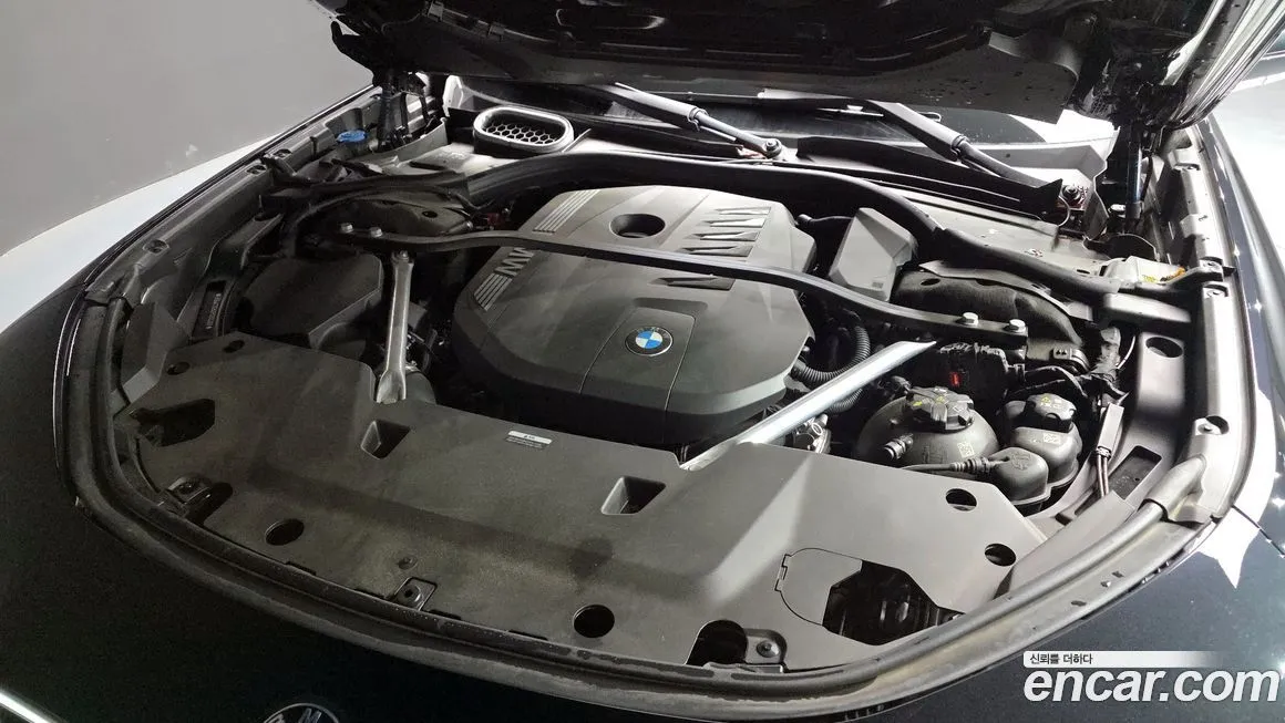 BMW 7-Series 2023 из KR, фото 8