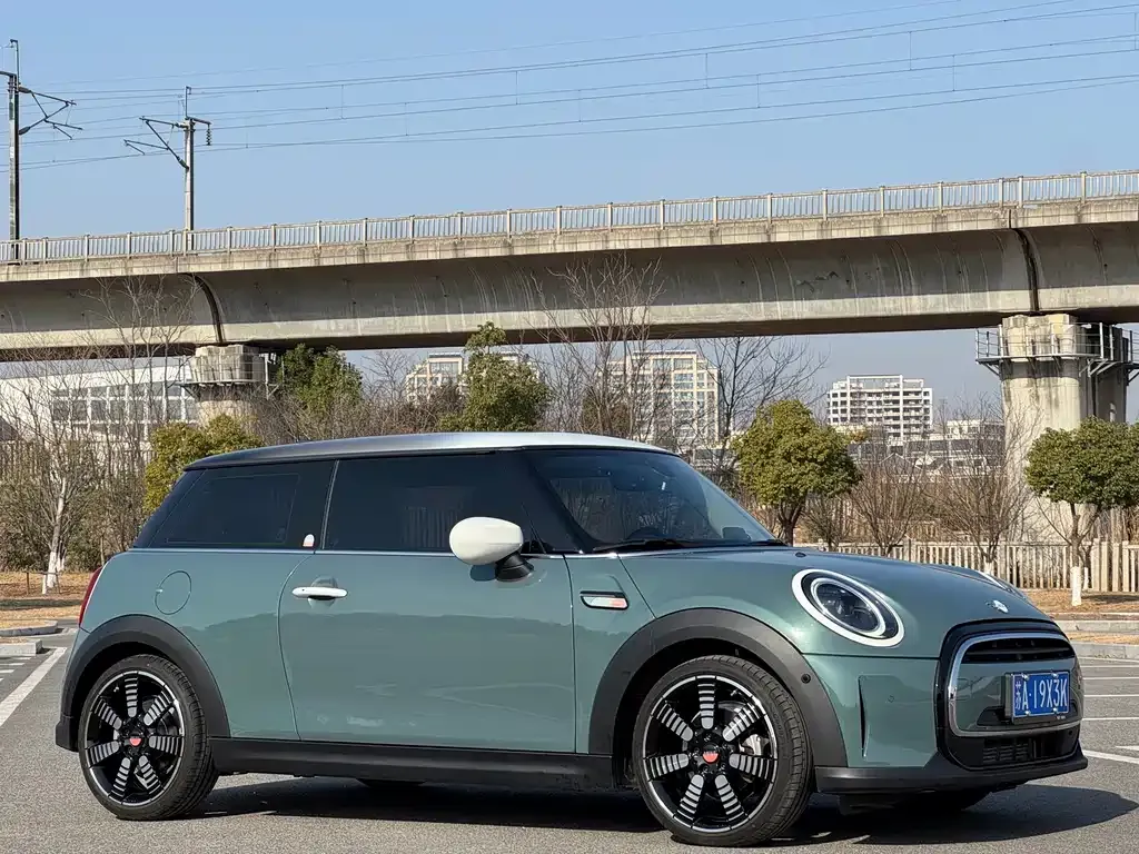 MINI Cooper (3-door) 2023 из CN, фото 6