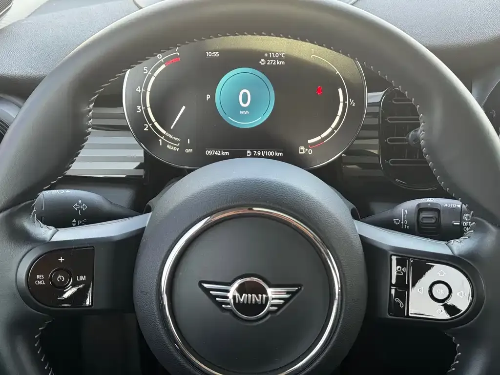 MINI Cooper (3-door) 2023 из CN, фото 7