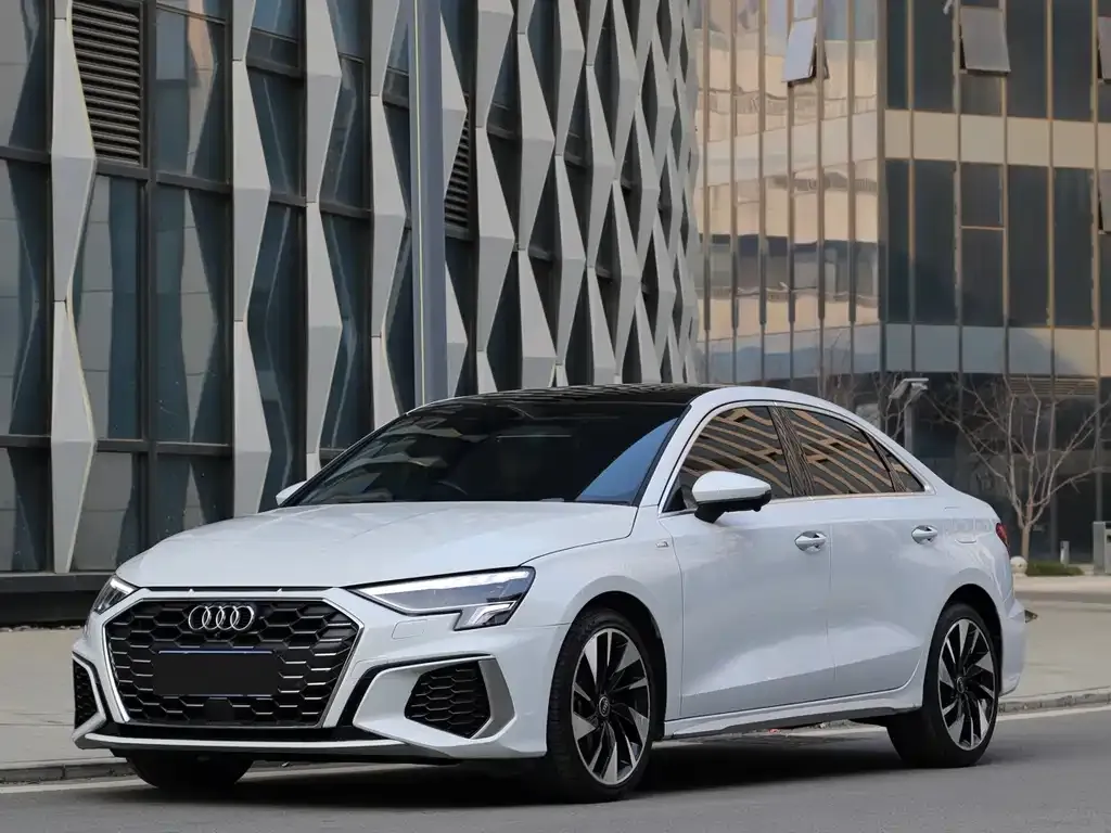 Audi A3 2022 из CN, фото 1