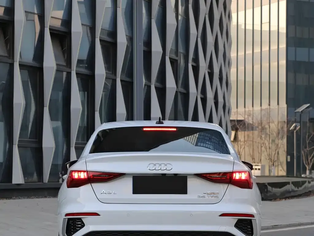 Audi A3 2022 из CN, фото 6