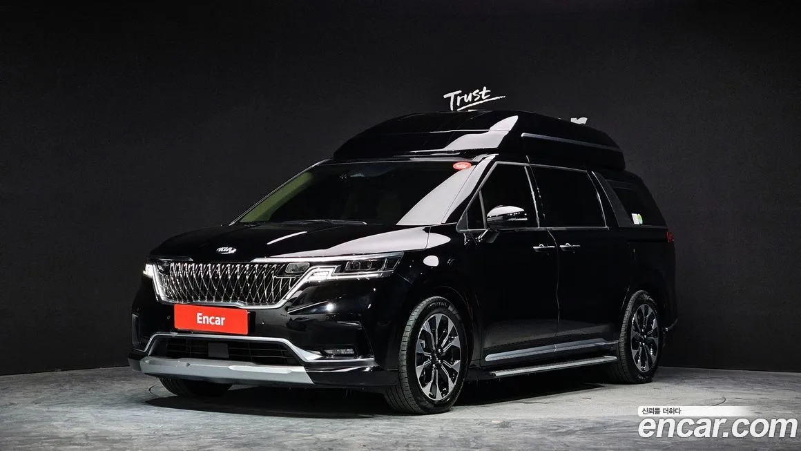 Kia Carnival — фото 1