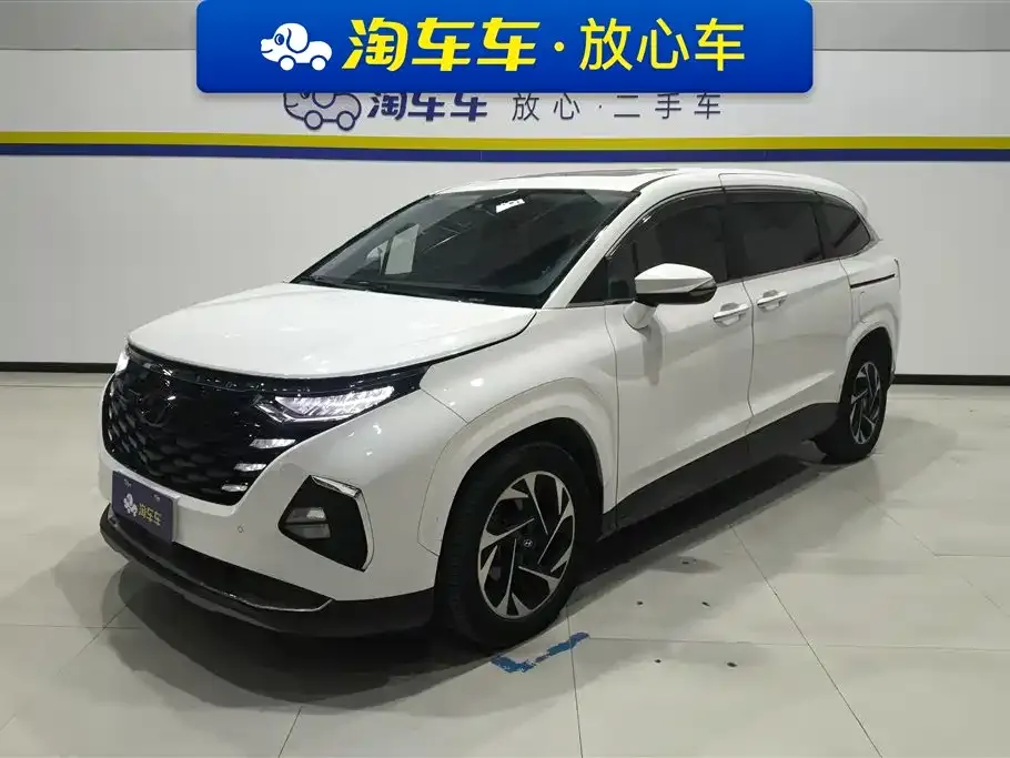 Hyundai Custo