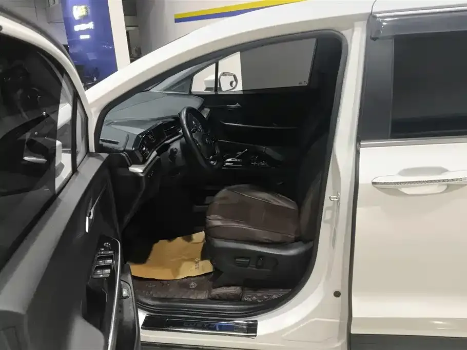 Hyundai Custo 2023 из CN, фото 2