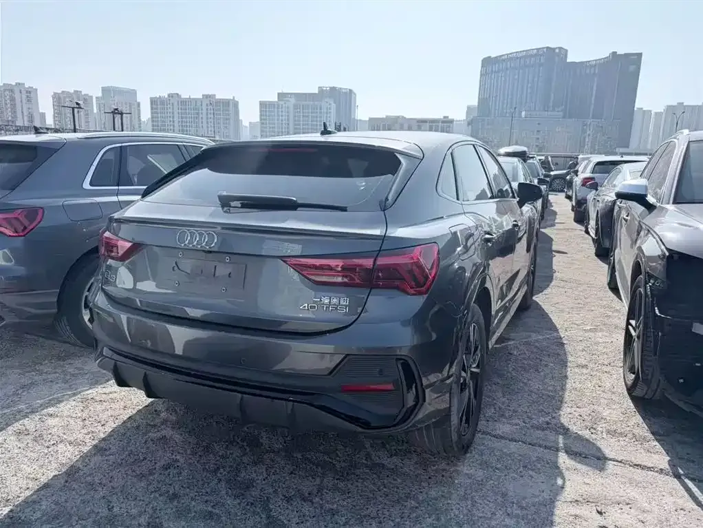 Audi Q3 Sportback 2021 из CN, фото 5
