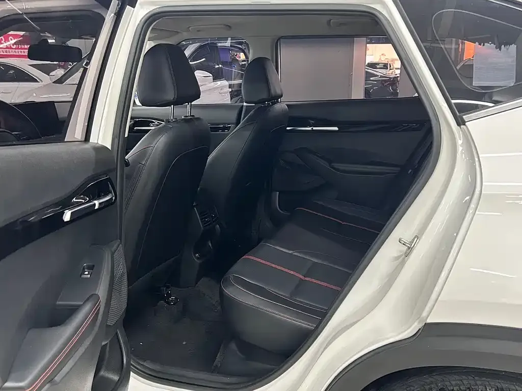 Kia KX3 — фото 5