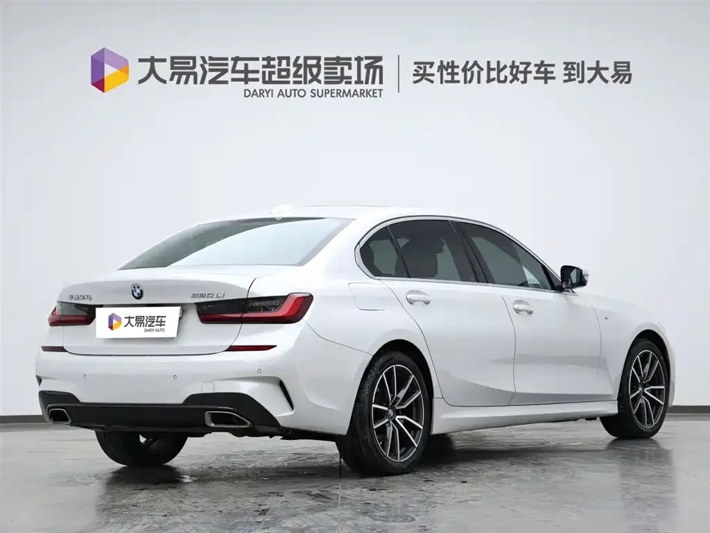 BMW 3 Series 2022 из CN, фото 10