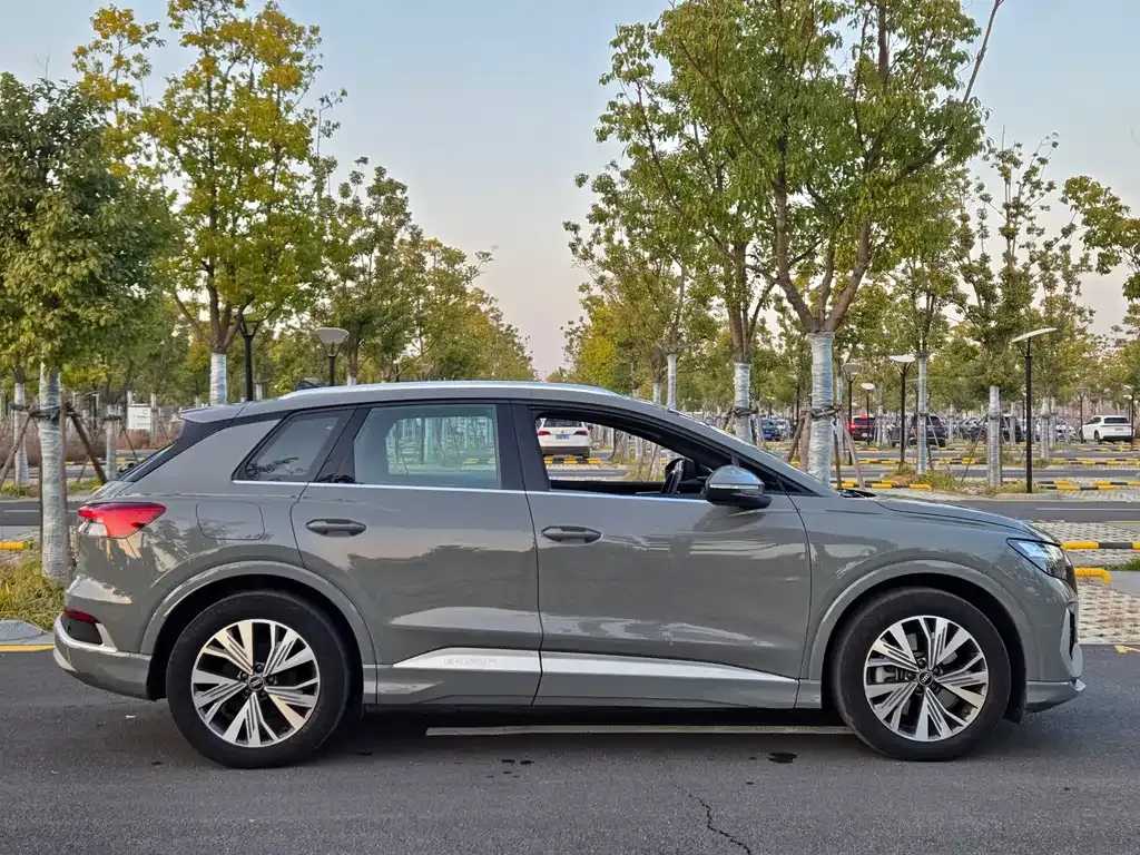 Audi Q4 e-tron 2024 из CN, фото 10