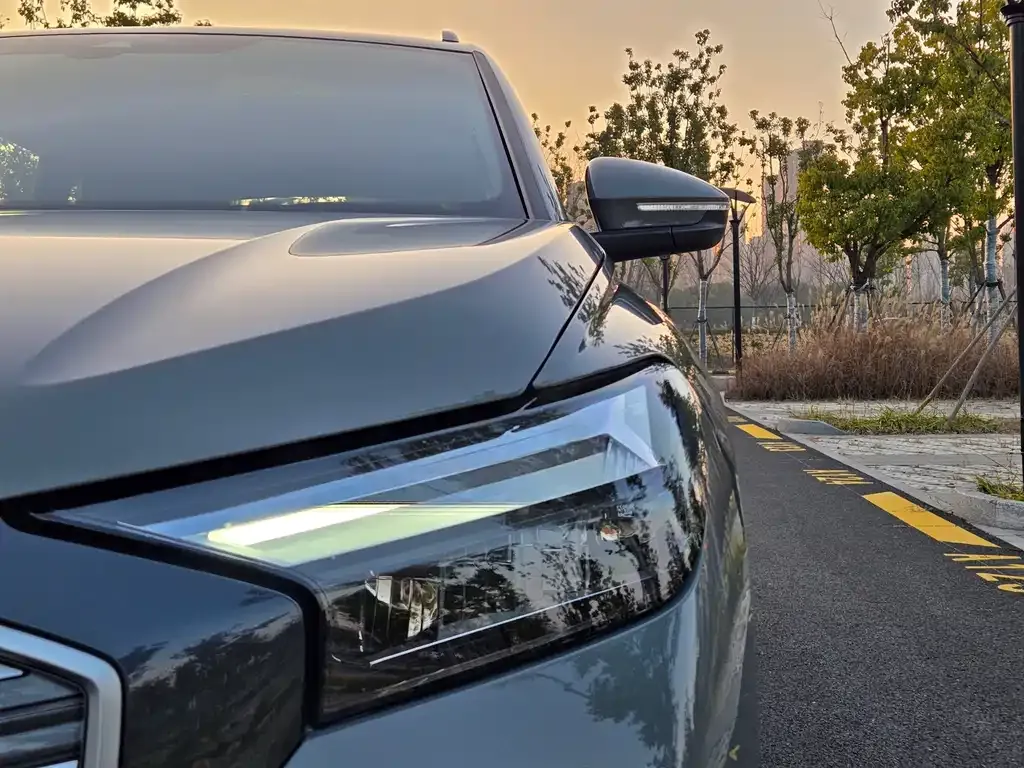 Audi Q4 e-tron 2024 из CN, фото 2